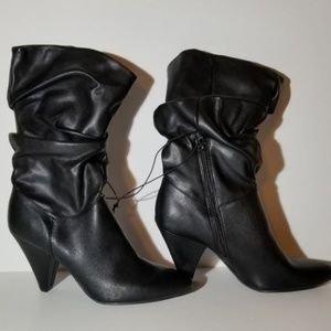 Women's Alisha Slouch Shaft Pointed Scrunch Boot